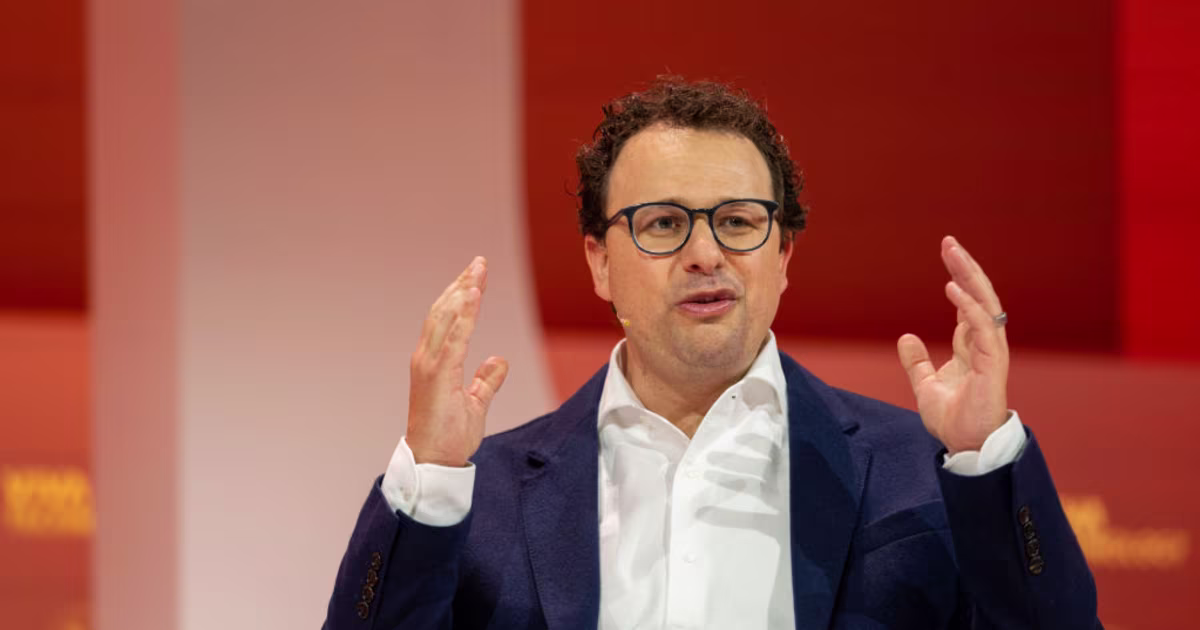 Anthropic-მა ტრამპის ადმინისტრაციის წინააღმდეგ სასამართლო დავაში გაიმარჯვა