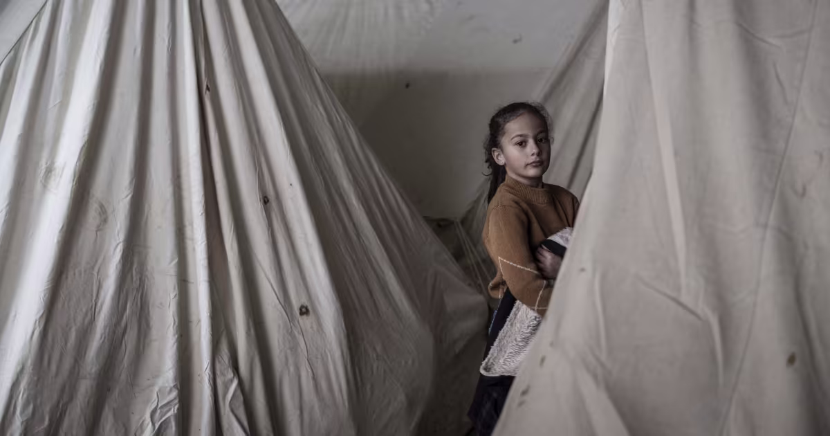 ერთი მილიონი დევნილი და ციფრული საფულეები: როგორ ეხმარება ტექნოლოგიები ლიბანს